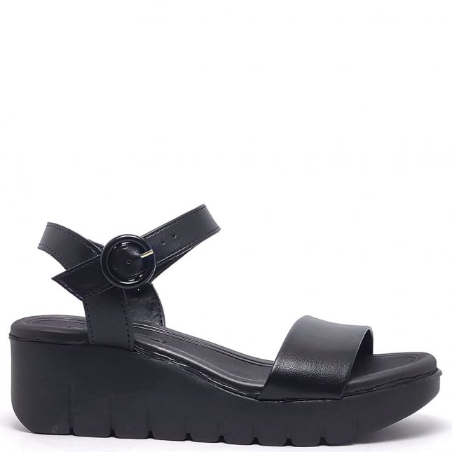 Compre diversas opções de SALTO MÉDIO na Sapataria do Pedro