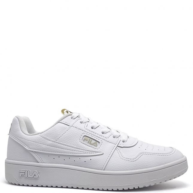 Compre diversas opções de CASUAL na Sapataria do Pedro