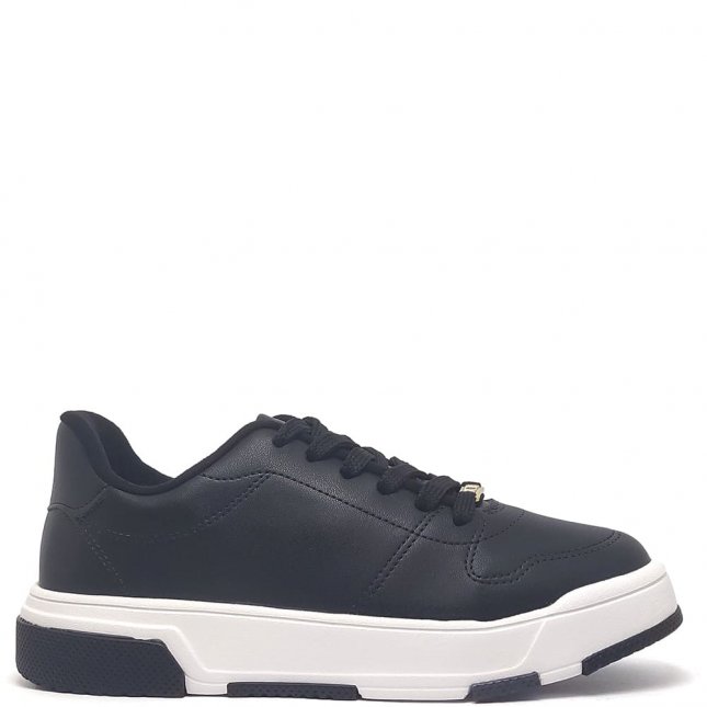 Compre diversas opções de CASUAL na Sapataria do Pedro