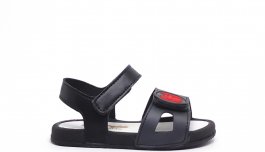 PONTE MÃO COM MÃO E PÉ COM PÉ – CCDA – Colégio Carlos Drummond de Andrade