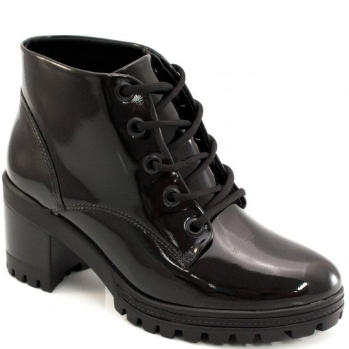 coturno feminino envernizado