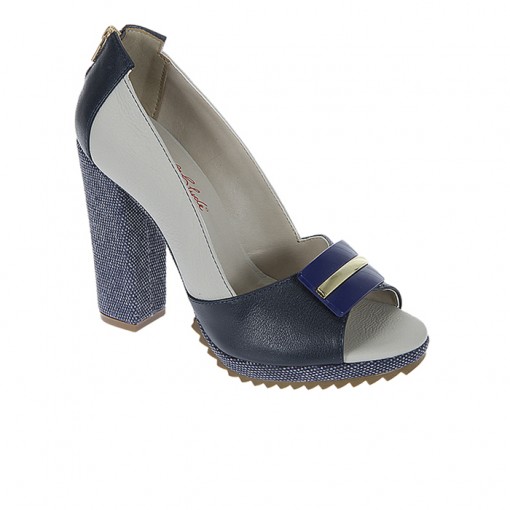 Salto tratorado peep lee wishin