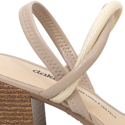 Sandália Salto Bloco Slingback Bico Quadrado Dakota Y9964