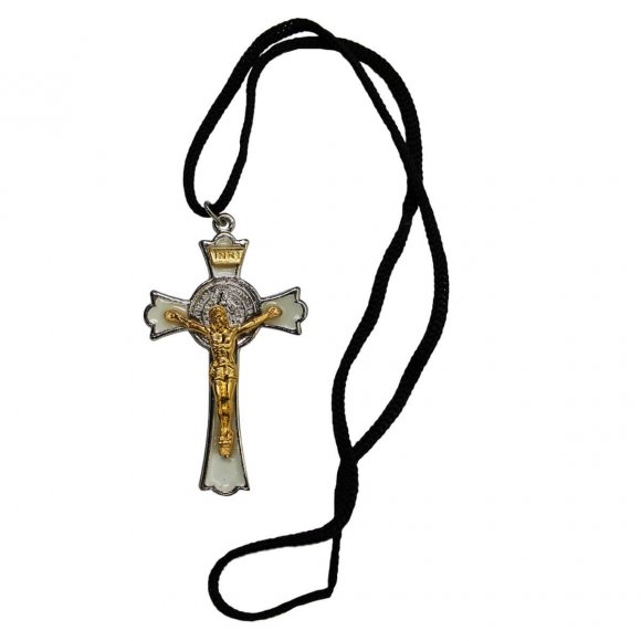 Cordão com Cruz de São Bento