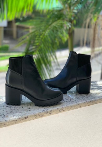 Botas cano longo AREZZO | Novidades em botas 2022