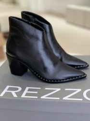 botas na arezzo