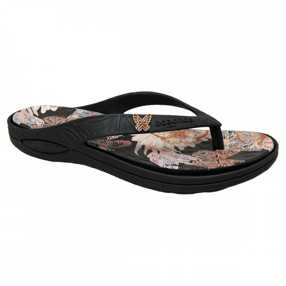 Chinelo Boaonda Lily