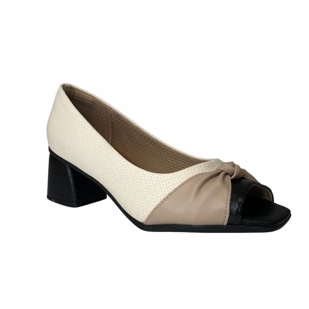 Piccadilly Ref: 114046 Business Court Peep Toe Shoe Low Heel in
