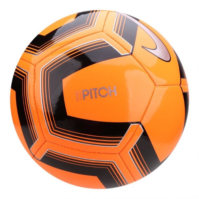 bola nike pitch training
