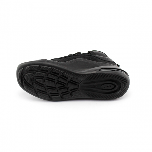 nike air max axis mid
