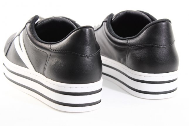 tenis flatform via marte