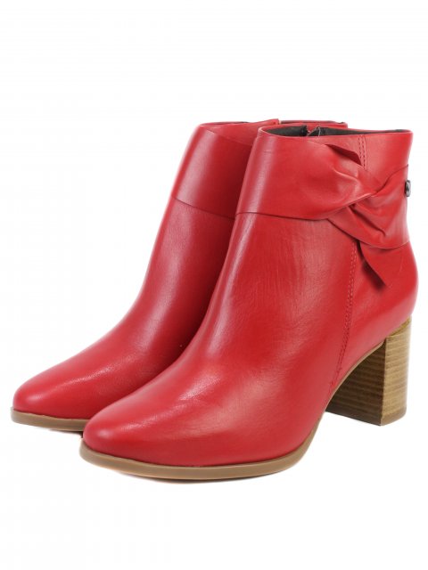 bota bottero vermelha